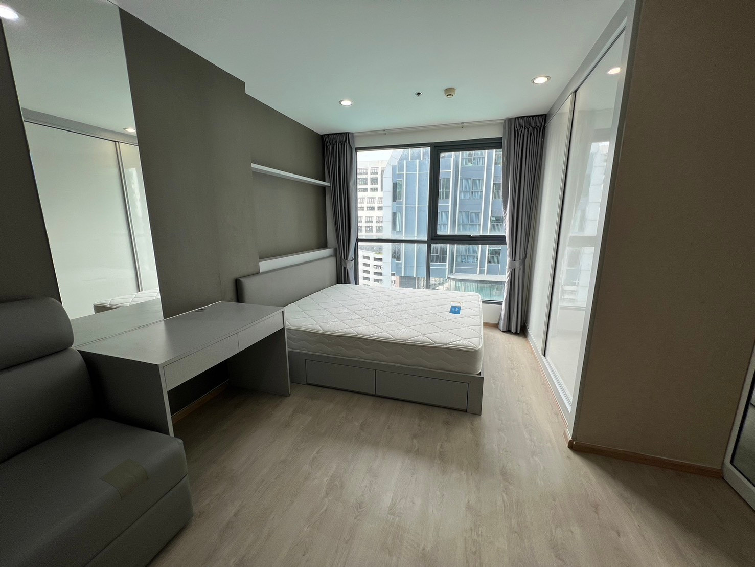 Condo for rent Ideo Q Chula Studio 24 sq m, beautiful room, fully furnished.