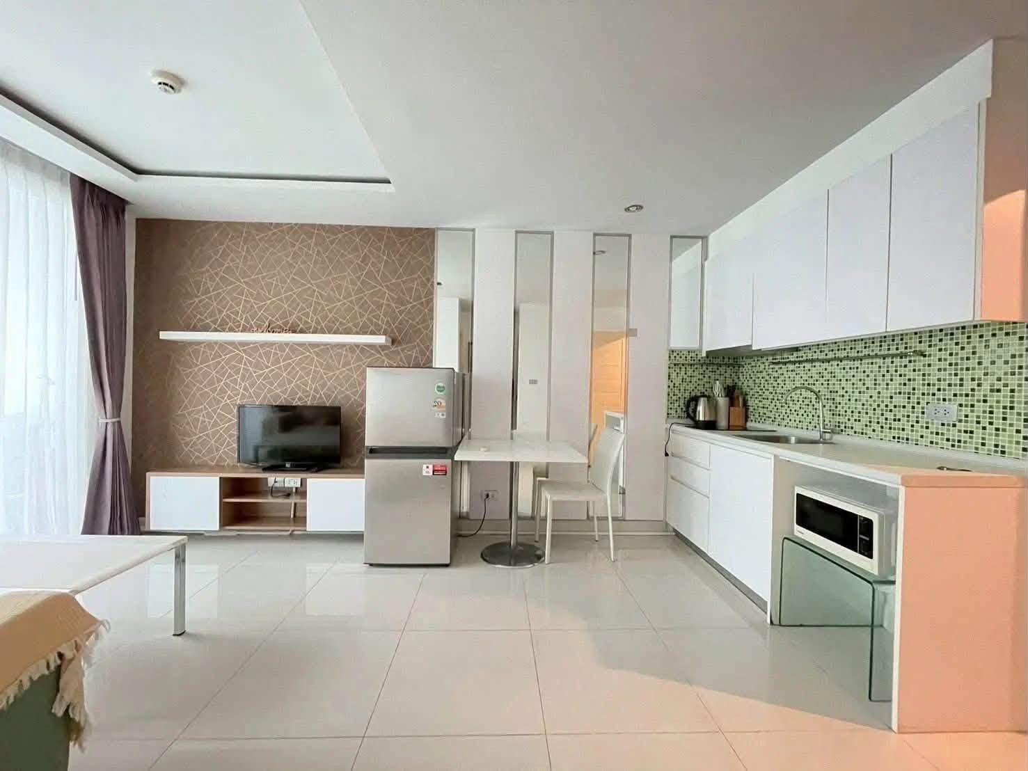 🏡 AMAZON RESIDENCE | CONDO FOR RENT | POOL VIEW 