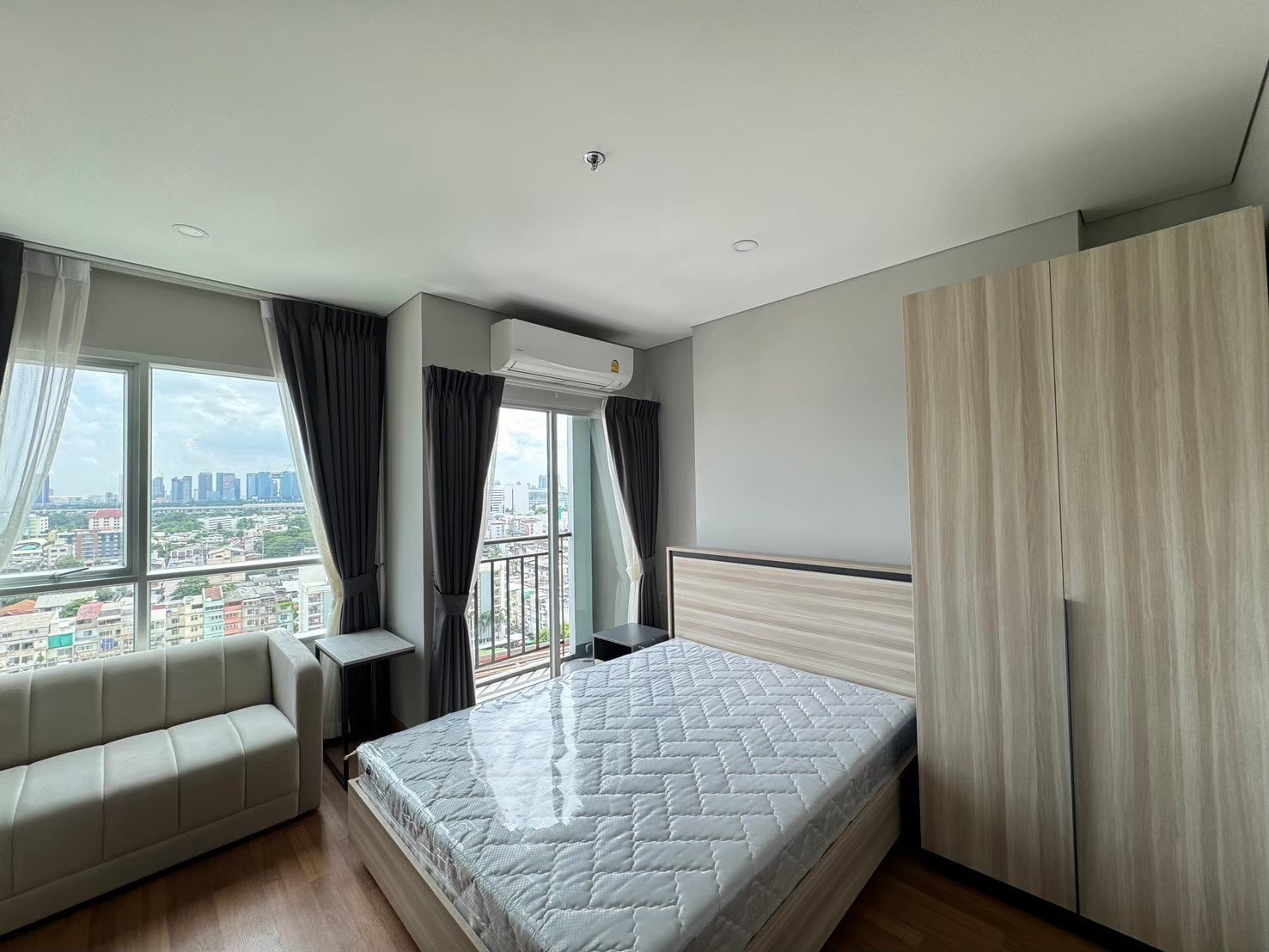 ว่าง 4 พย!! ห้องปล่อยเช่าไวมาก Lumpini Place Taopoon - Interchange สนใจติดต่อ Line : 0889656914 รีบทักเลย ว่าง 4 พย!! ห้องปล่อยเช่าไวมาก Lumpini Place Taopoon - Interchange สนใจติดต่อ Line : 0889656914 รีบทักเลย