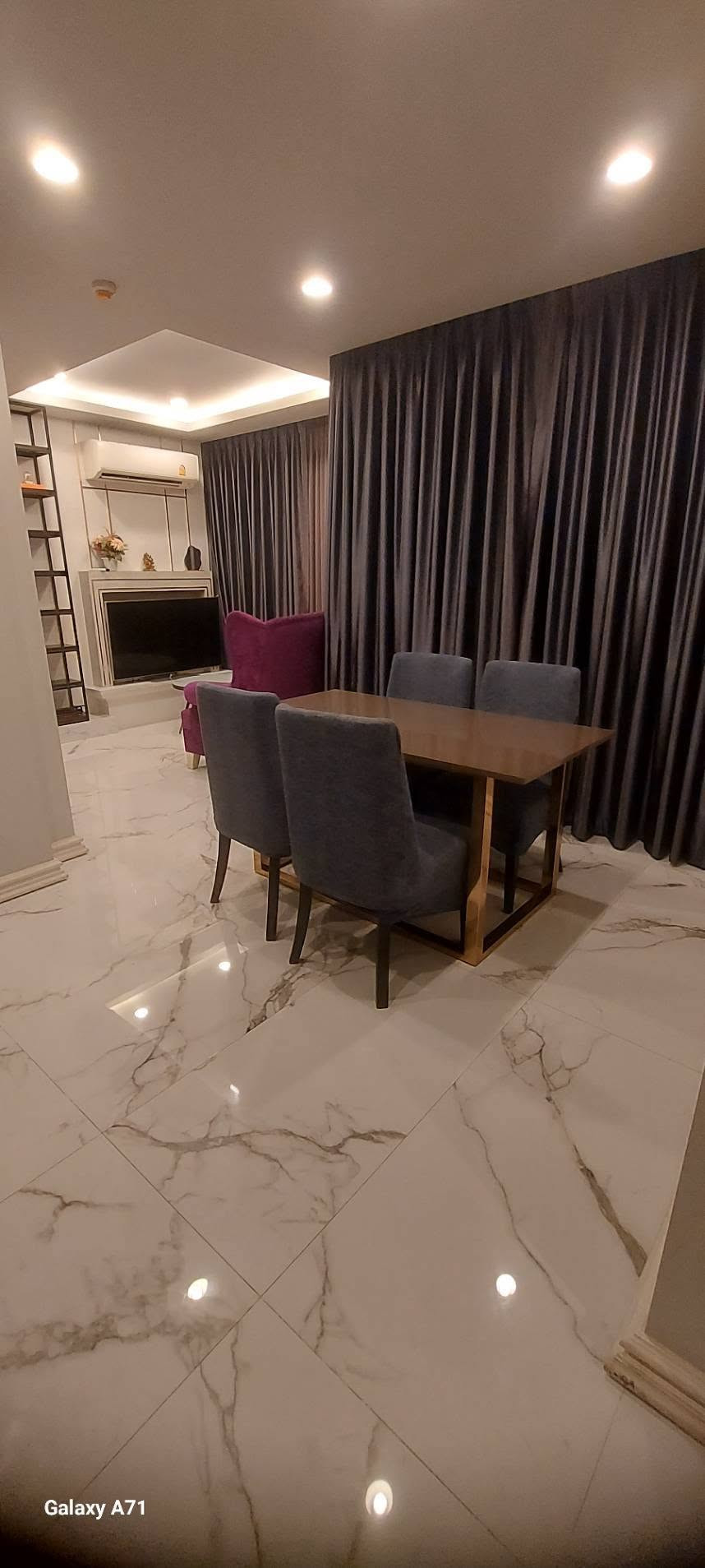 ขายคอนโด Totnes condo ประเสริฐมนูญกิจ เพียง 5.4 ล้านบาท ขายคอนโด Totnes condo ประเสริฐมนูญกิจ เพียง 5.4 ล้านบาท