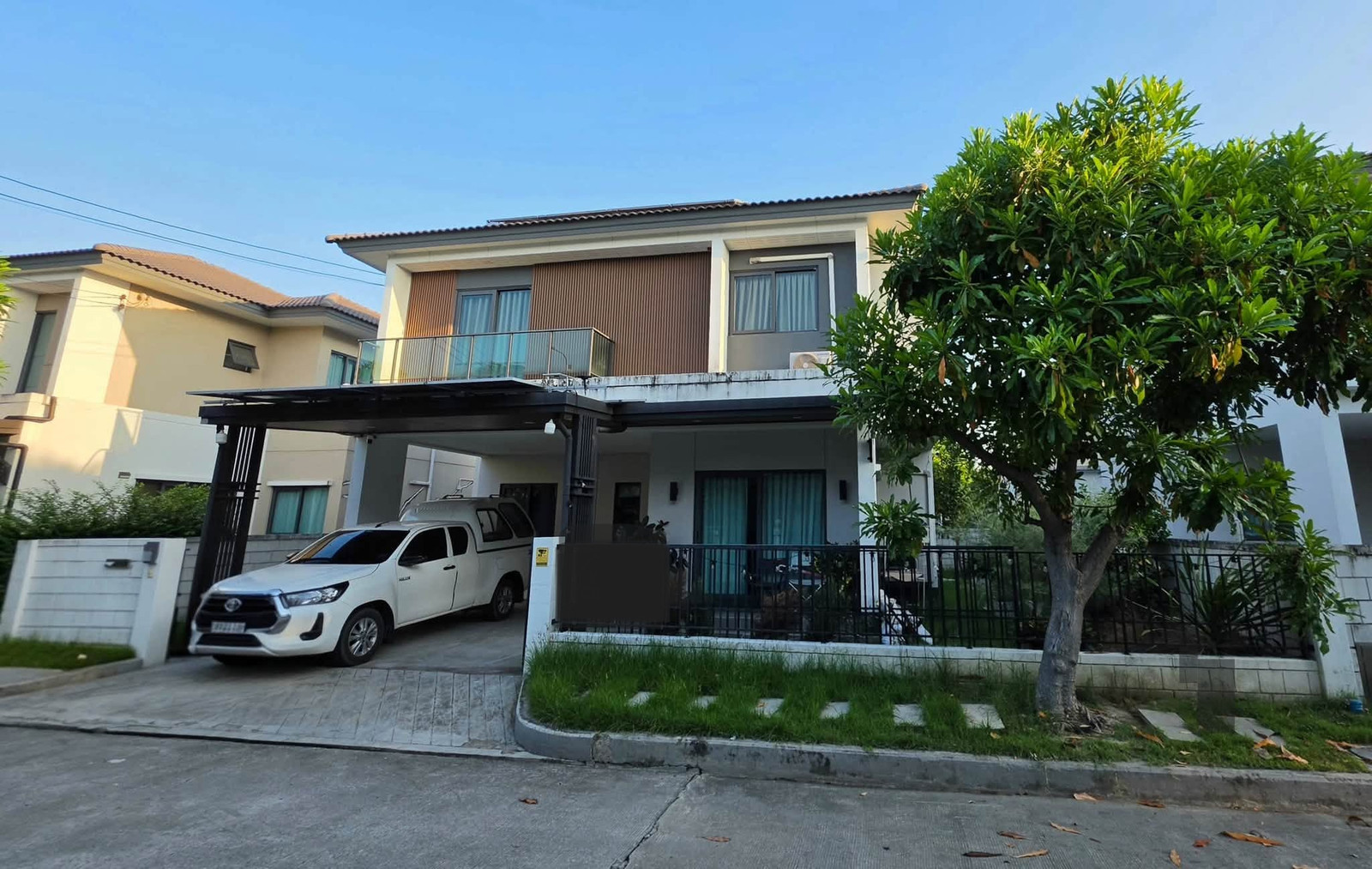 Single house for rent, Centro Onnut-Suvarnabhumi, 4 bedrooms, spacious house, built-in, beautifully decorated.