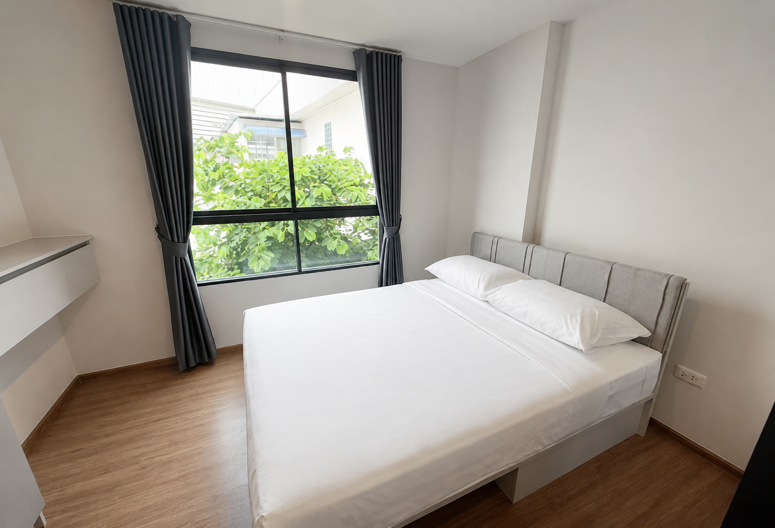 💰 Condo for sale with existing tenant, receiving rental income of 13,200 THB/month. Estimated return on investment: approximately 7.0% per year. 💰 Condo for sale with existing tenant, receiving rental income of 13,200 THB/month. Estimated return on investment: approximately 7.0% per year.