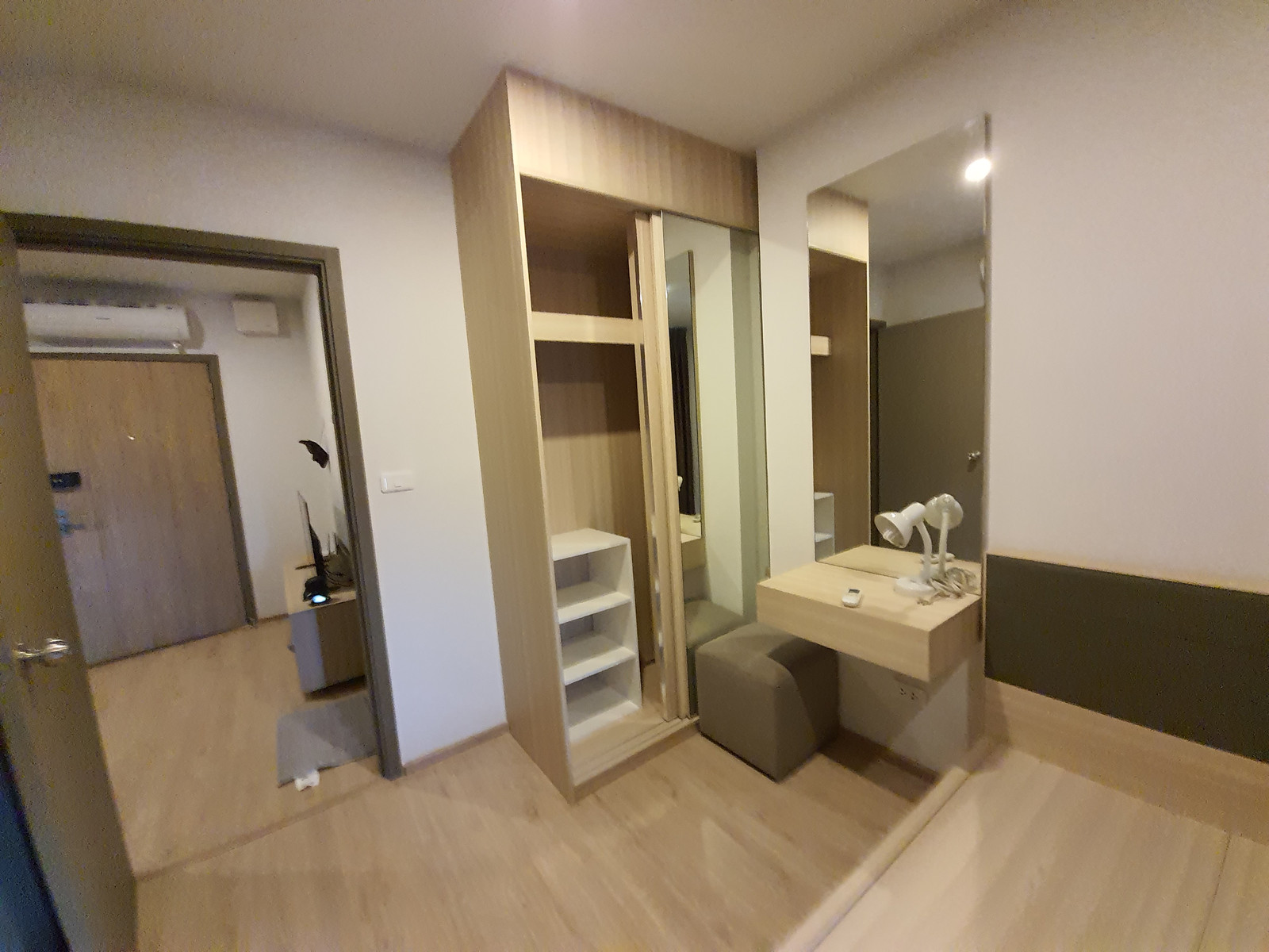 IDEOO2 CONDO BUILDING C 