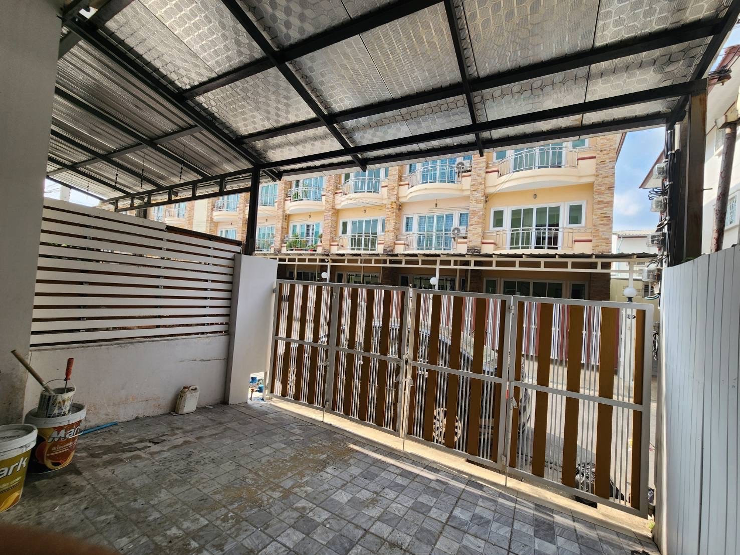 🏠 ขายทาวน์โฮม 3 ชั้นครึ่ง | ลาดพร้าว 101 แยก 46 ✨ บ้านกว้าง ราคาต่ำกว่าตลาด🔥 – รูปที่ 3