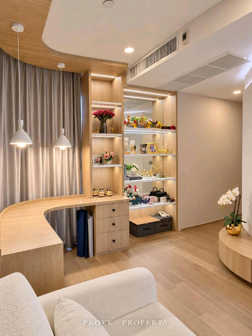 Newly Renovated High Floor 2-Bedroom Condo for Sale & Rent | Aston Chula-Silom | 66 SQ.M. | 086-929-9929 – รูปที่ 3