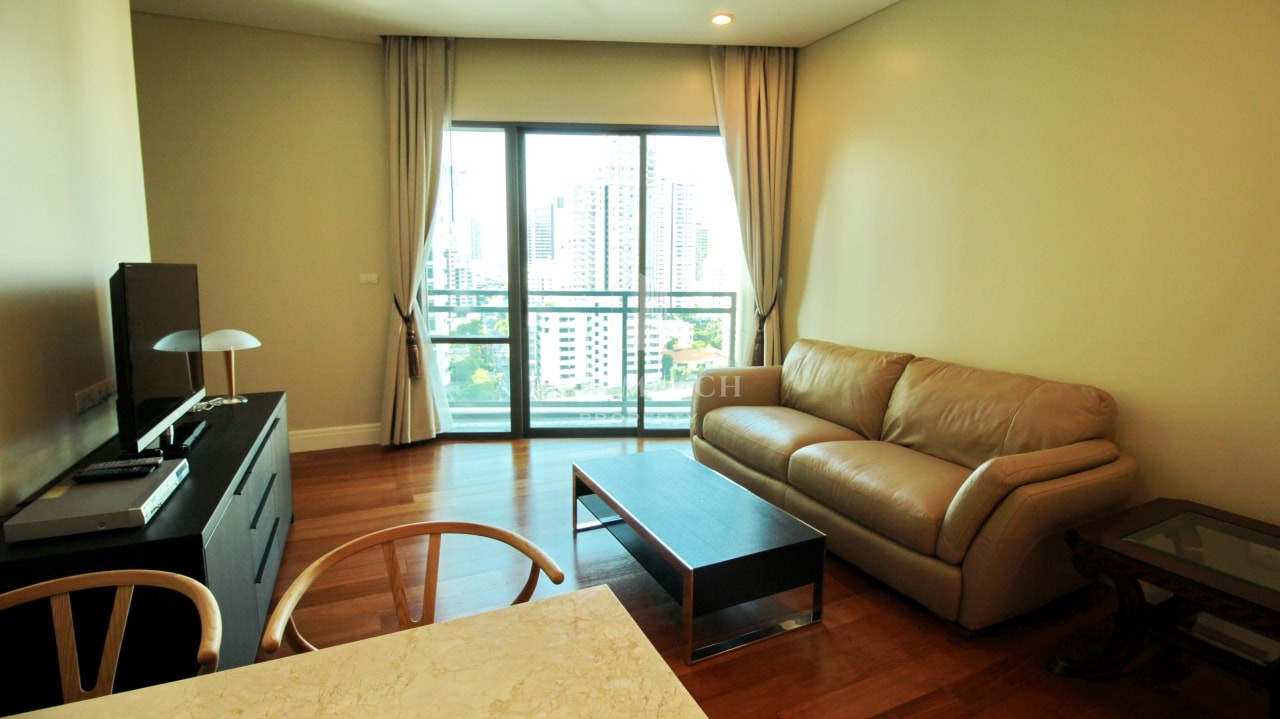 ✨Flash Deal ✨ Bright Sukhumvit 24 (2Bed 2Bath 93SQM.) ready to move in! Only 65,000 baht per month Tel.0981315848@propmatch