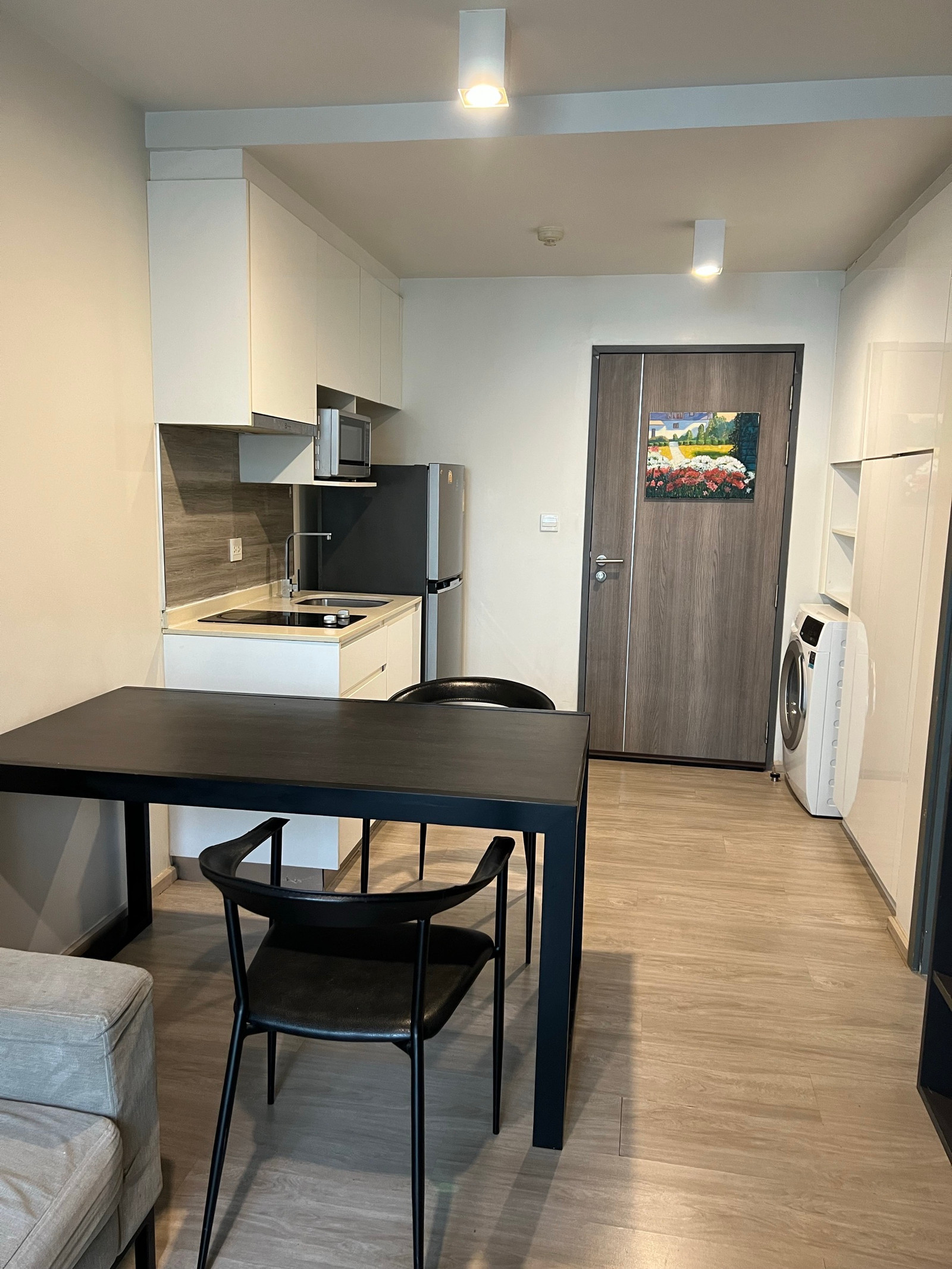 Pet friendly condo for rent, low rise in Ruamrudee, cozy and privacy to live but very good location, easy to access anywhere in Bangkok – รูปที่ 2