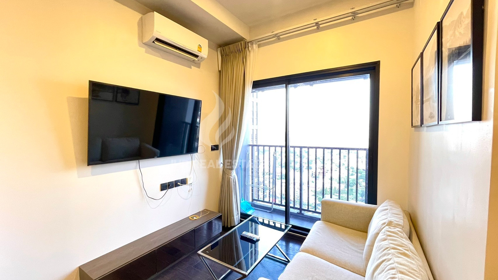 Best deal🔥1 bed 1 bath Park Origin Thonglor ….contact line id : @jhrrealestate 