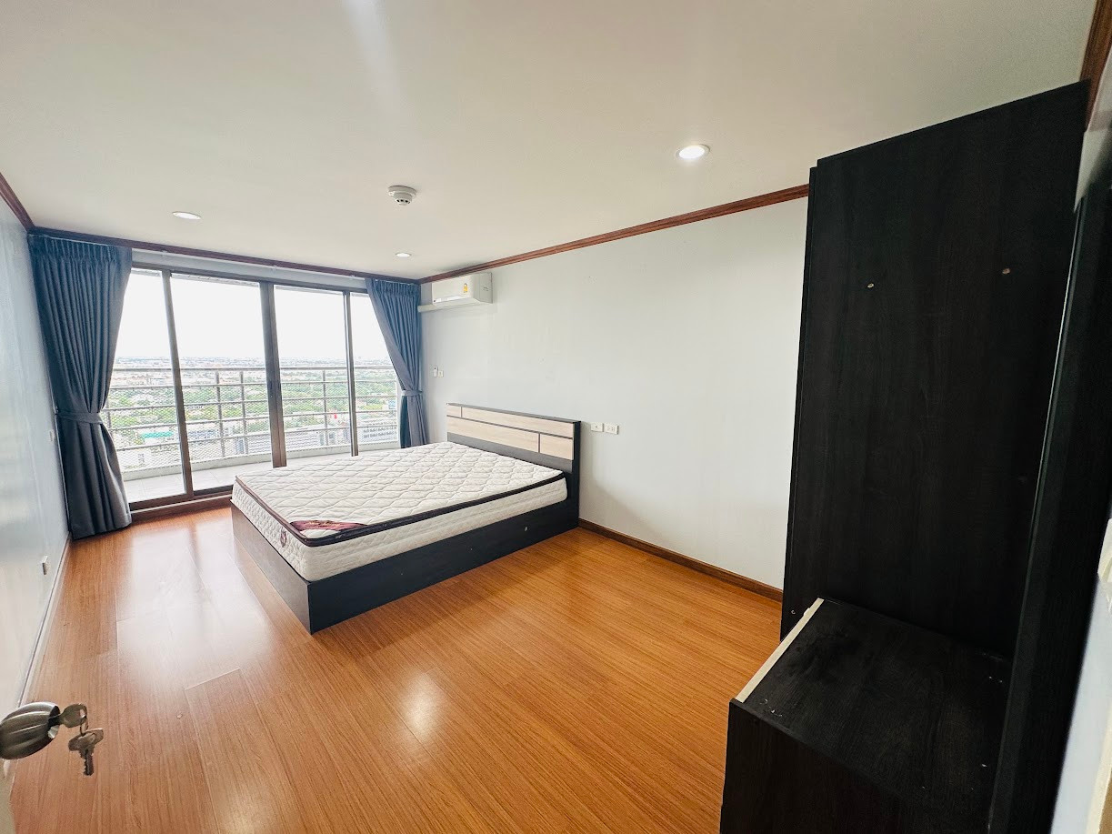 ✨Condo for Rent : Flora ville Pattanakan 51 (AP-02) ( line : @condo91 )