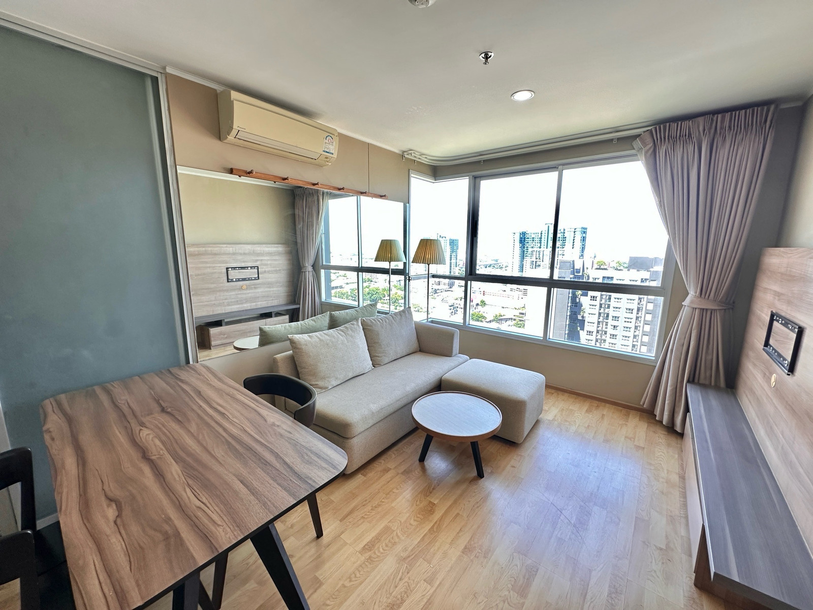 ขาย 1 Bedroom ราคาดี ยู ดีไลท์ เรสซิเดนซ์ พัฒนาการ-ทองหล่อ ขาย 1 Bedroom ราคาดี ยู ดีไลท์ เรสซิเดนซ์ พัฒนาการ-ทองหล่อ