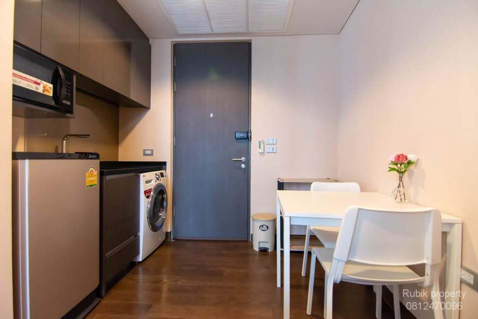 🔥 โปรเช่าปี 2026 เท่านั้น! คอนโดใกล้พร้อมพงษ์ 18,000 บาท/เดือน 🏙️ THE LUMPINI 24 | 1 BEDROOM RB2376