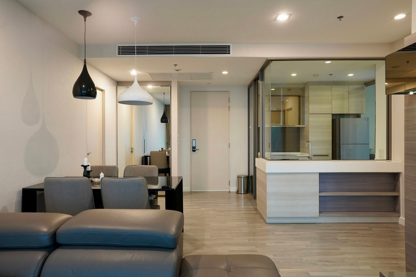 🏙️For rent-sale, corner room 90.22 sq m, large balcony, next to BTS Wongwianyai | The Room BTS Wongwianyai