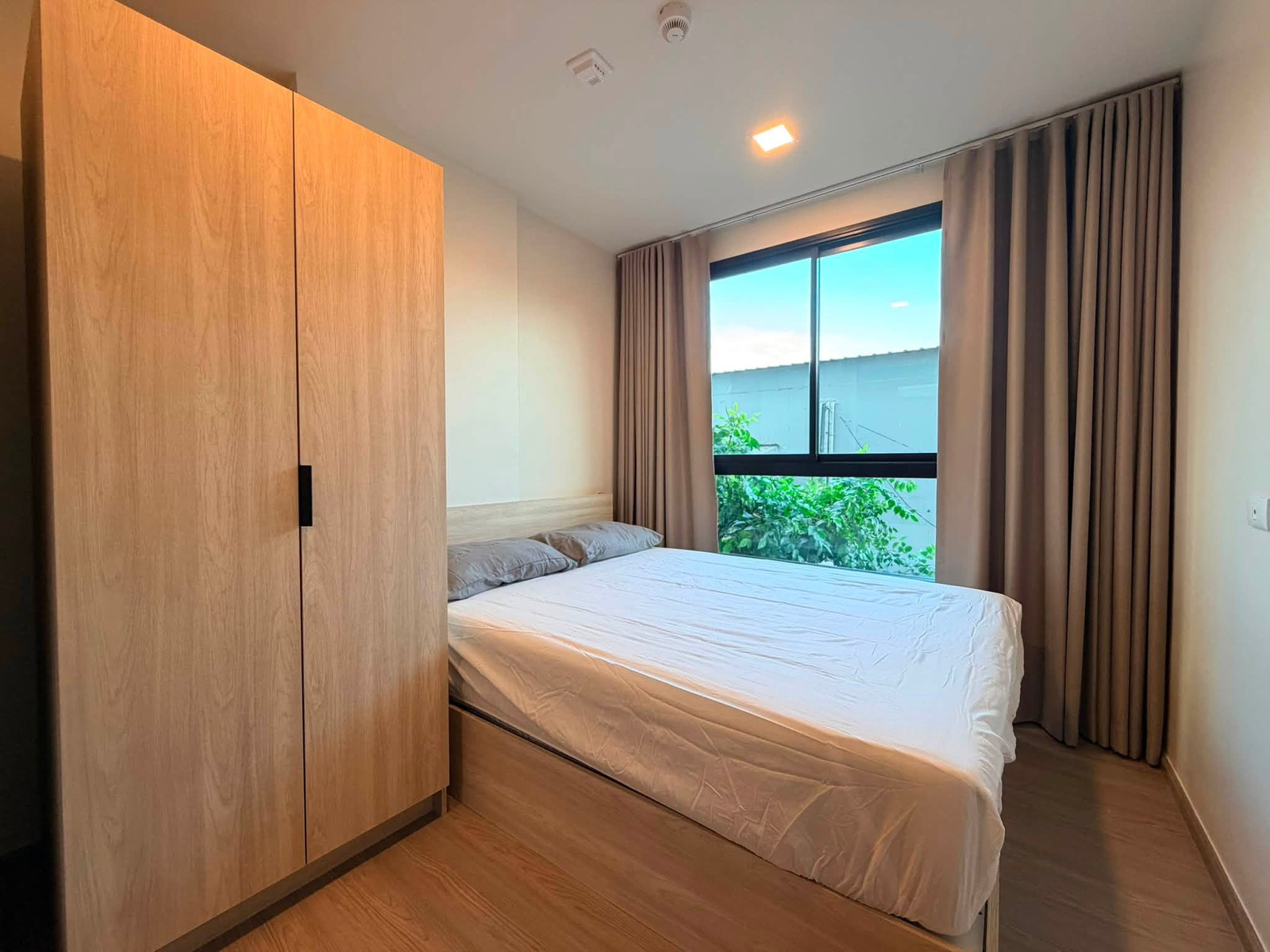 VAY Rama 9 Condo, new room, never rented out, 1 bedroom, available and ready for rent.