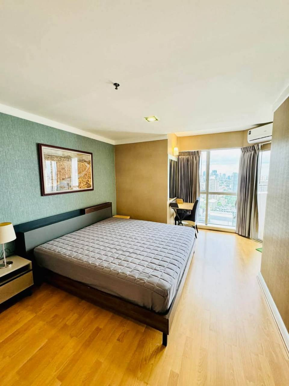 The Waterford Diamond Tower 2 bedrooms 70 sq m.