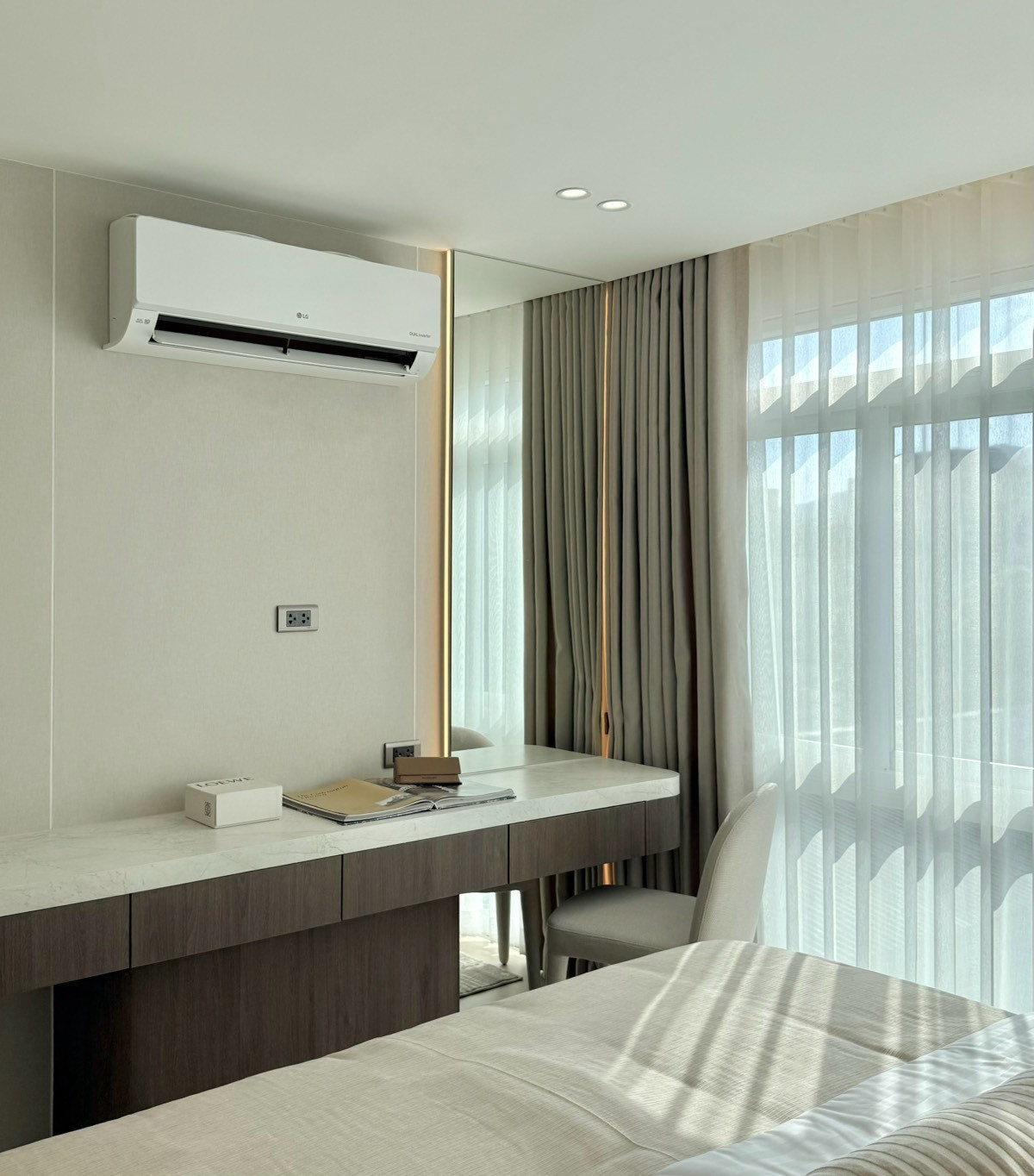 Rawee Waree Residence : รวี วารี เรสซิเดนซ์, เชียงใหม่ คอนโดห้องใหญ่ 80.70 ตร.ม. ใจกลางนิมมานฯ พร้อมวิวดอยสุเทพ | 9.59 ล้านบาท ฟรีค่าโอน – รูปที่ 2