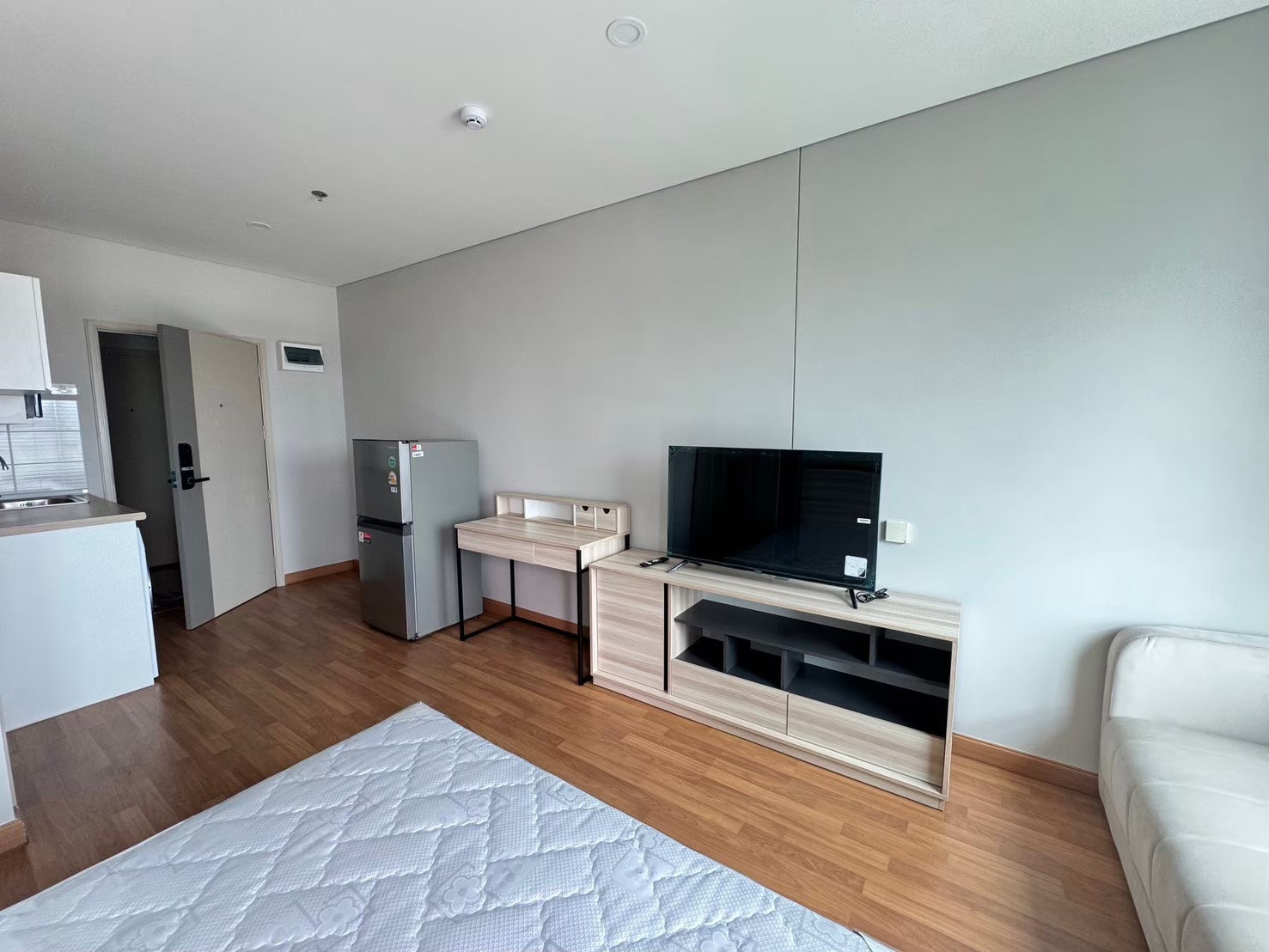 Rooms for rent very quickly Lumpini Place Taopoon - Interchange If interested, contact Line: 0889656914 Hurry and say hello. – รูปที่ 4