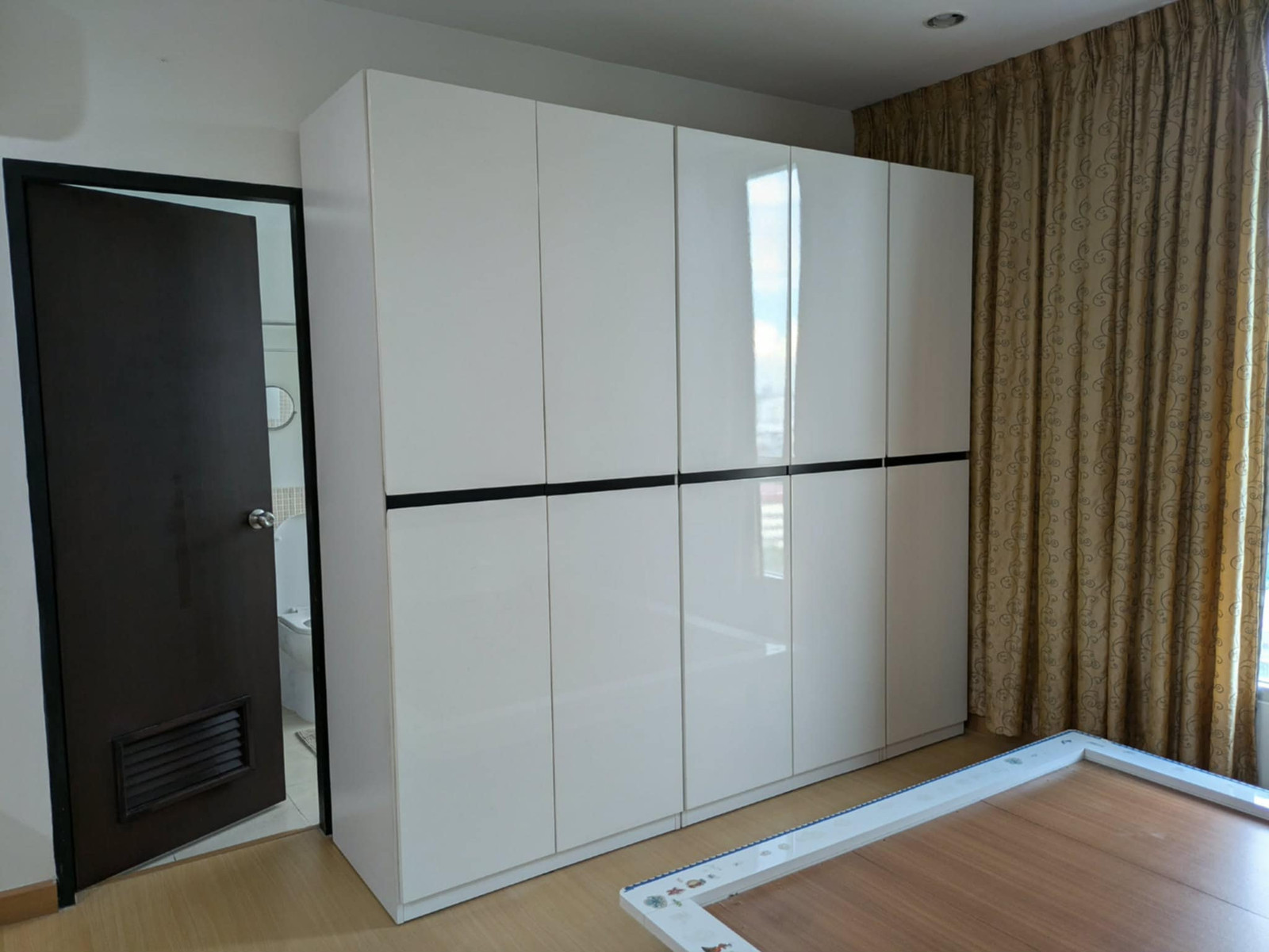 Urgent sale, The Star Estate Rama 3, beautiful room, ready to move in. Urgent sale, The Star Estate Rama 3, beautiful room, ready to move in.