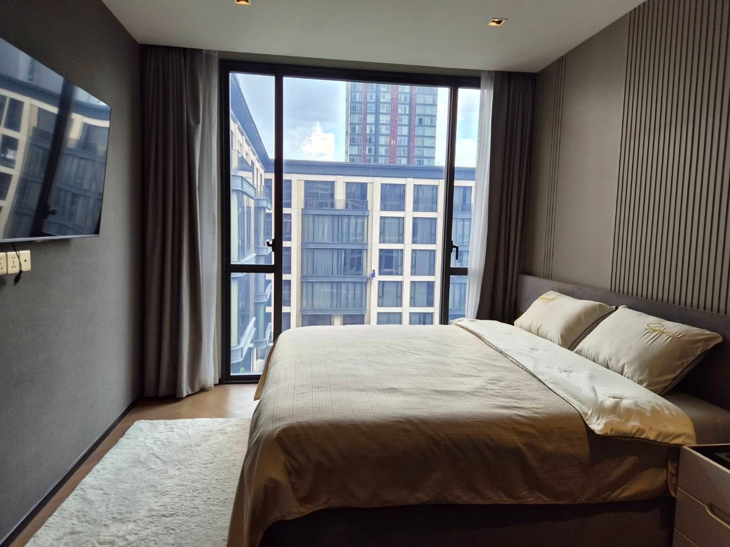 ให้เช่า คอนโด The reserve 61 hideaway