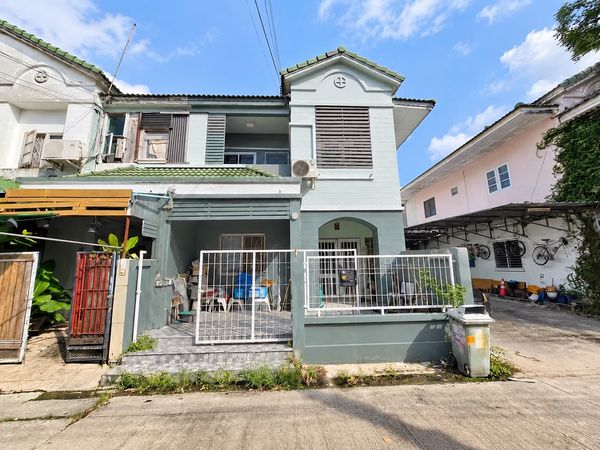 🏡 ทาวน์โฮม 2 ชั้น พนาสนธิ์ 10 เฉลิมพระเกียรติ 48 ทำเลประเวศ เพียง 1.8 ล้านบาท