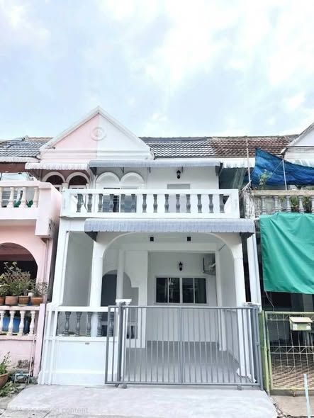 (รหัส ME321) ให้เช่าทาวน์โฮม สุขุมวิท 101/1 : Townhome Sukhumvit 101/1 (ซอยวชิรธรรมสาธิต 57 แยก 18)