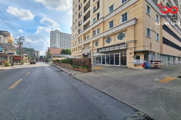 Condo for sale, Johnny Tower, 62.07 sq m., 10th floor, Pracha Uthit Road, near MRT Huai Khwang.