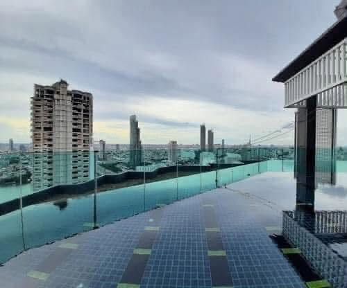 Luxury Condo for Rent: Rhythm Sathorn (Chao Phraya River View) 