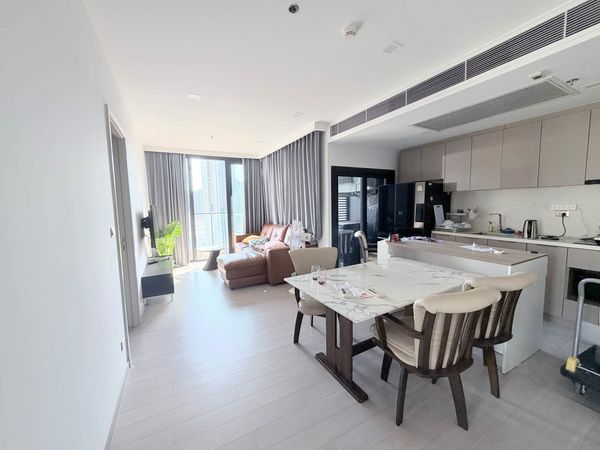 One9Five /2 bedrooms 2 bathrooms /16fl./ 56,000
