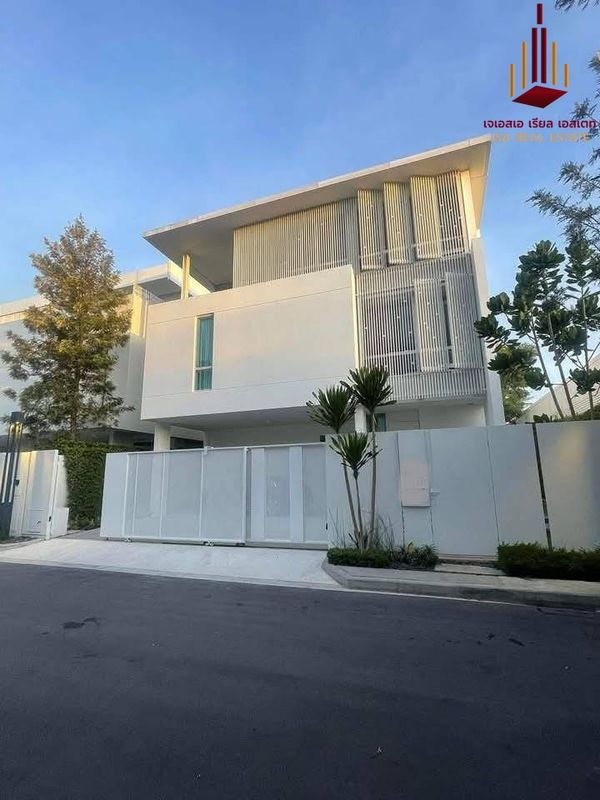✨ For Rent: VIVE Ekkamai - Ramintra✨ 💰 Only 220,000 THB/month
