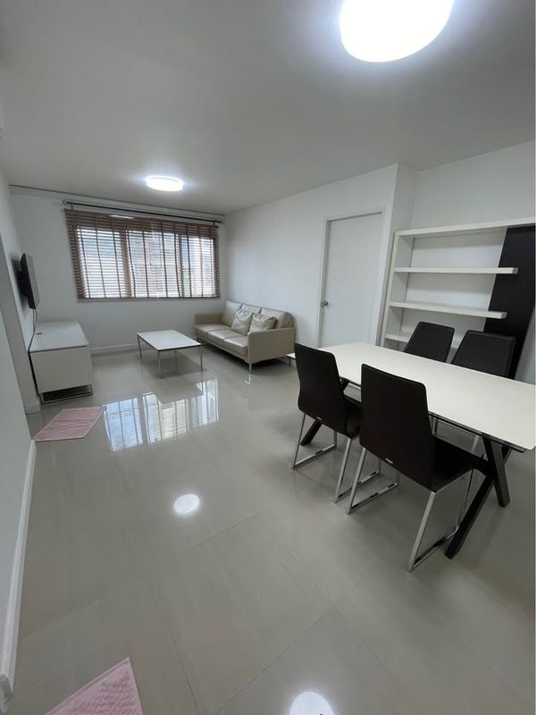 For Rent One Thonglor Station Sukhumvit 40 | 1 Bedroom 49 SQ.M. | 23,000 THB/Month