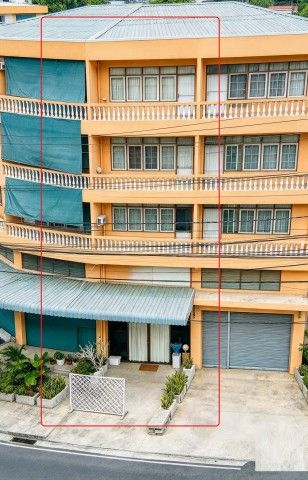 Charan Sanitwong Road, Soi 31–35, 4–5Beds 5 Storey Commercial Building for Rent, 4.5 m Wide Frontage 2Baths 360sq.m. 18sq.wah