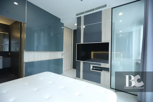 ให้เช่า 2 Bed 69 ตร.ม. ใกล้ Wave Place ติด BTS เพลินจิต | Noble Ploenchit | 55,000 บาท/เดือน