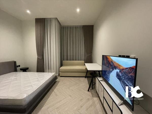 ให้เช่า Studio 25 ตร.ม. ริมแม่น้ำ ใกล้ Shrewsbury | Chapter Charoennakhon-Riverside | 16,000 บาท/เดือน