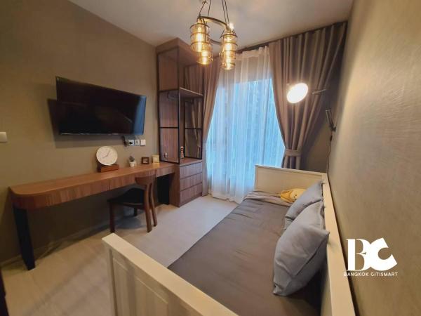 ให้เช่า 1 Bedroom Plus 35 ตร.ม. งบ 20,000 ใกล้ MRT เพชรบุรี | Life Asoke-Rama 9 | 20,000 บาท/เดือน