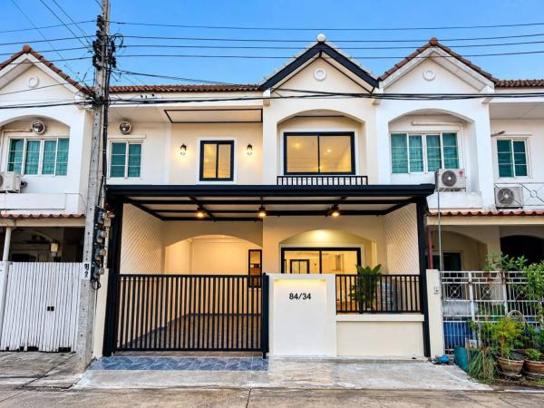 ขายทาวน์เฮ้าส์/ทาวน์โฮม  บ้านบัวทองธานี 8 บางรักพัฒนา บางบัวทอง นนทบุรี CX-181711