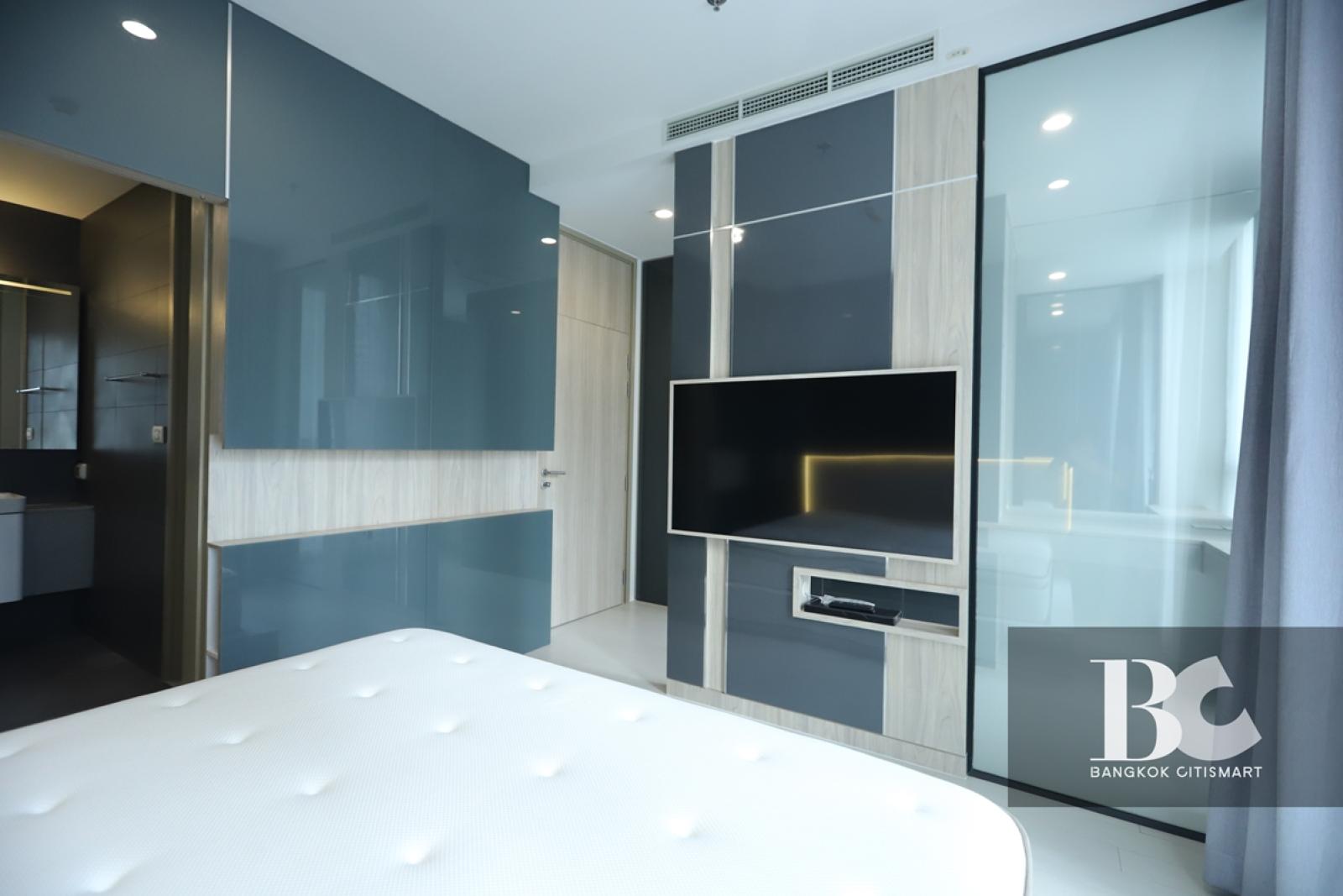 ให้เช่า 2 Bed 69 ตร.ม. ใกล้ Wave Place ติด BTS เพลินจิต | Noble Ploenchit | 55,000 บาท/เดือน