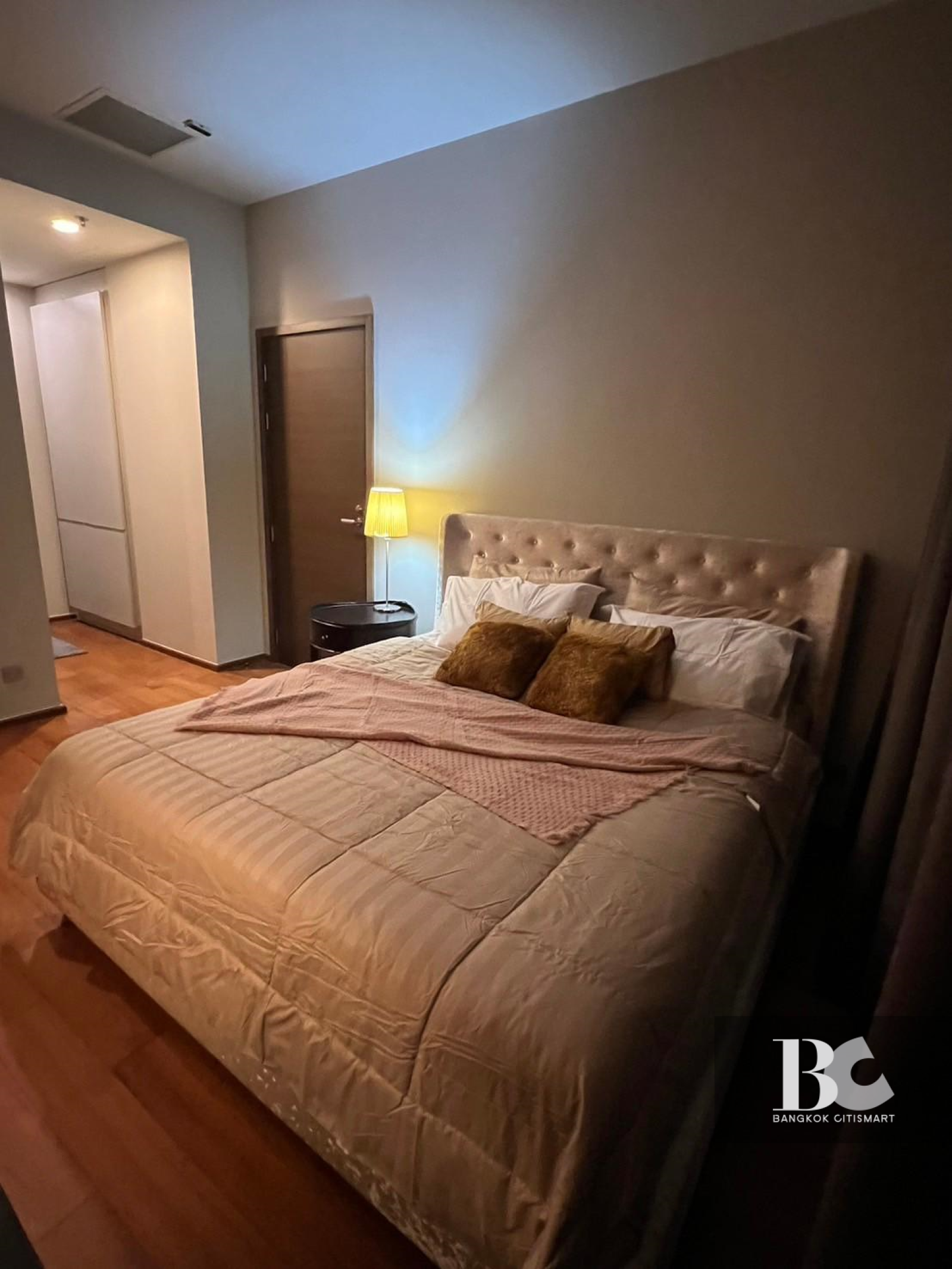 ให้เช่า 1 Bed 54.24 ตร.ม. ฝ้าสูง 3 ม. ใกล้ MAZE ทองหล่อ | Quattro by Sansiri | 45,000 บาท/เดือน – รูปที่ 4