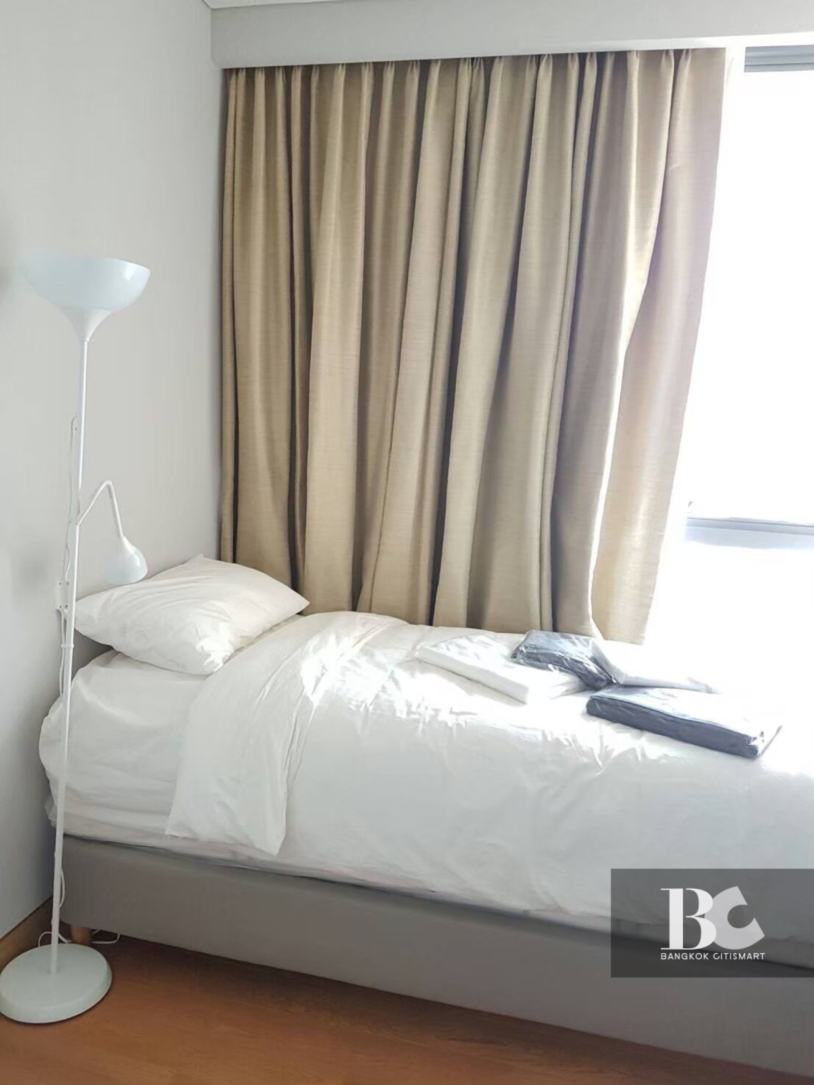 ให้เช่า 2 Bed 2 Bath 55 ตร.ม. ใกล้ Lotus's พระราม 4 สุขุมวิท 24 | The Lumpini 24 | 42,000 บาท/เดือน