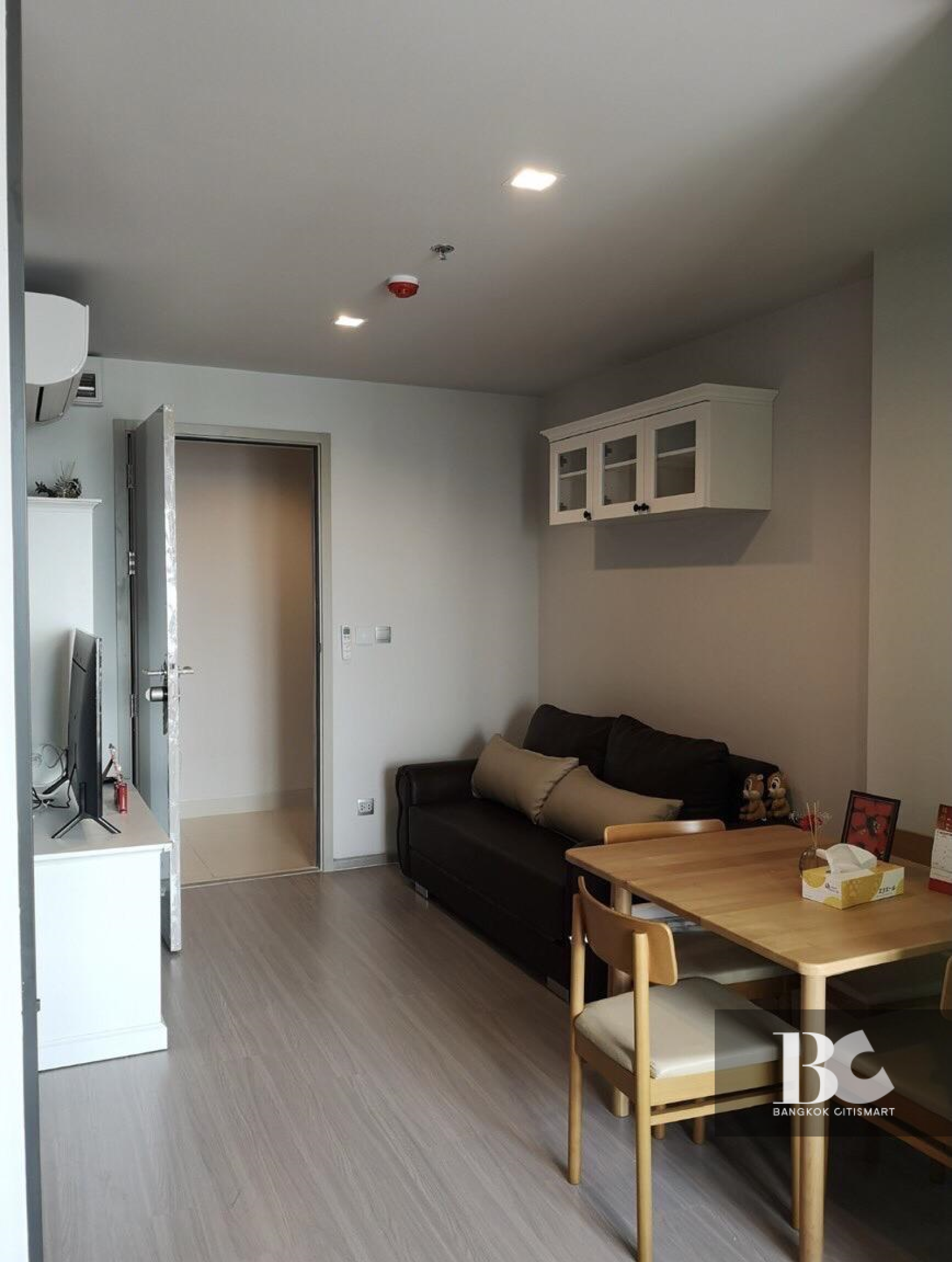 ให้เช่า 1 Bed 35 ตร.ม. งบ 20,000 ใกล้ MRT พหลโยธิน | Life Ladprao | 20,000 บาท/เดือน