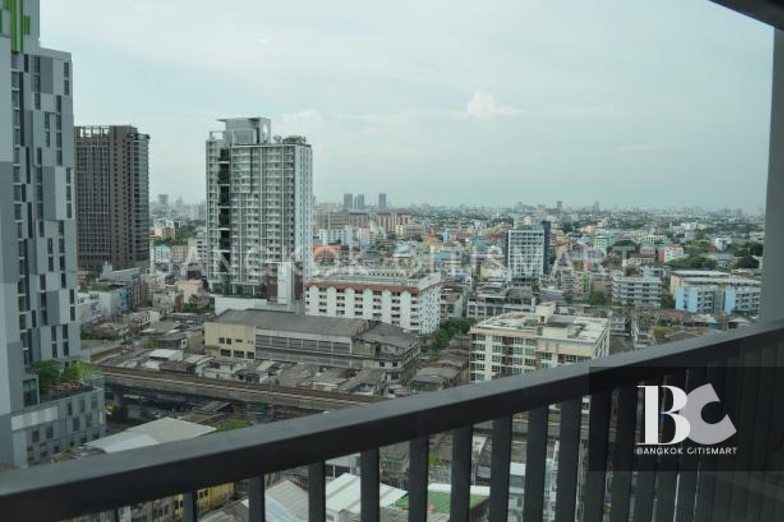 ให้เช่า 1 Bedroom Plus 40.42 ตร.ม. แบบ Plus ใหญ่สุด ใกล้ BTS พระโขนง | Life Sukhumvit 48 | 21,000 บาท/เดือน – รูปที่ 3