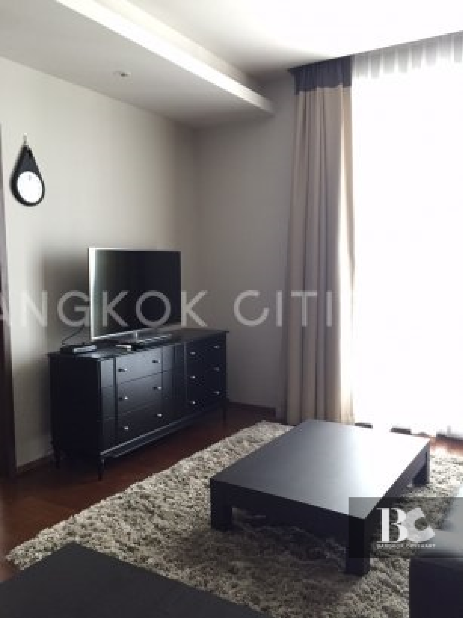 For rent, 1 Bed, 59 sq m, ceiling height 3 m, spacious room, near Eight Thonglor | Quattro by Sansiri | 40,000 baht/month