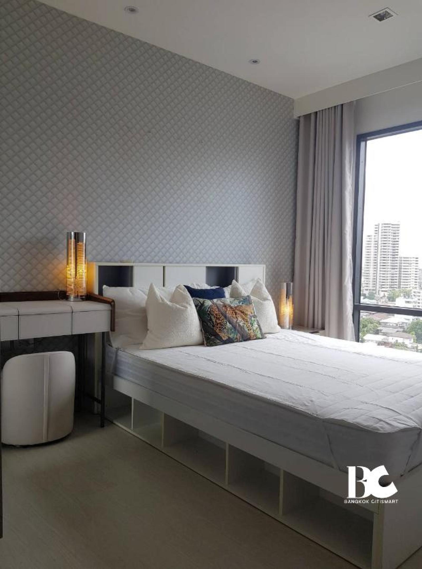 ให้เช่า 1 Bed 33 ตร.ม. ใกล้ Gateway เอกมัย ซอยสุขุมวิท 36 | RHYTHM Sukhumvit 36-38 | 24,000 บาท/เดือน
