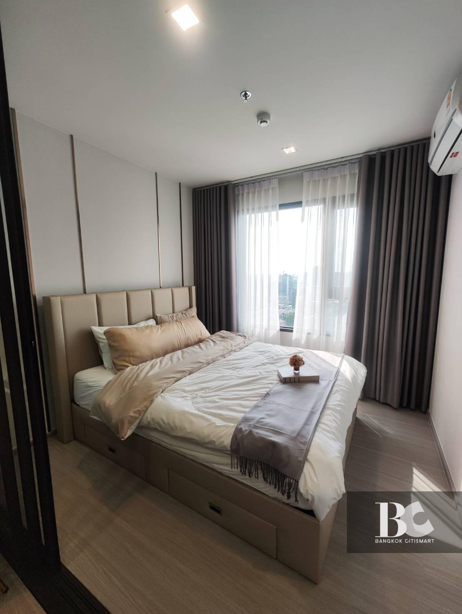 ให้เช่า 1 Bed 32.6 ตร.ม. ใกล้ BRT ราชพฤกษ์ BTS ตลาดพลู | LIFE Sathorn Sierra | 23,000 บาท/เดือน