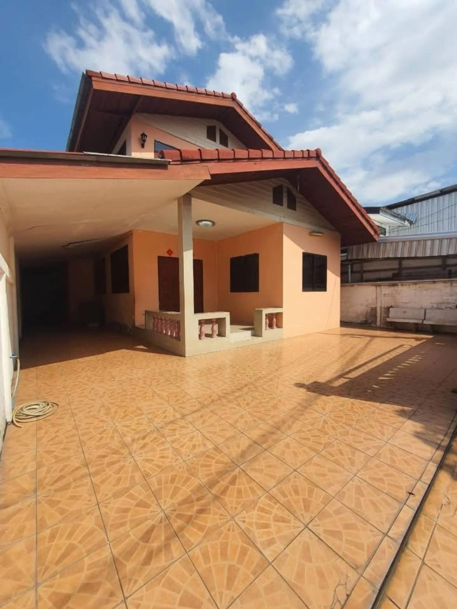 For Sale Detached house near BTS Udom Suk , Bang Na Nuea , Bang Na , Bangkok , CX-181814