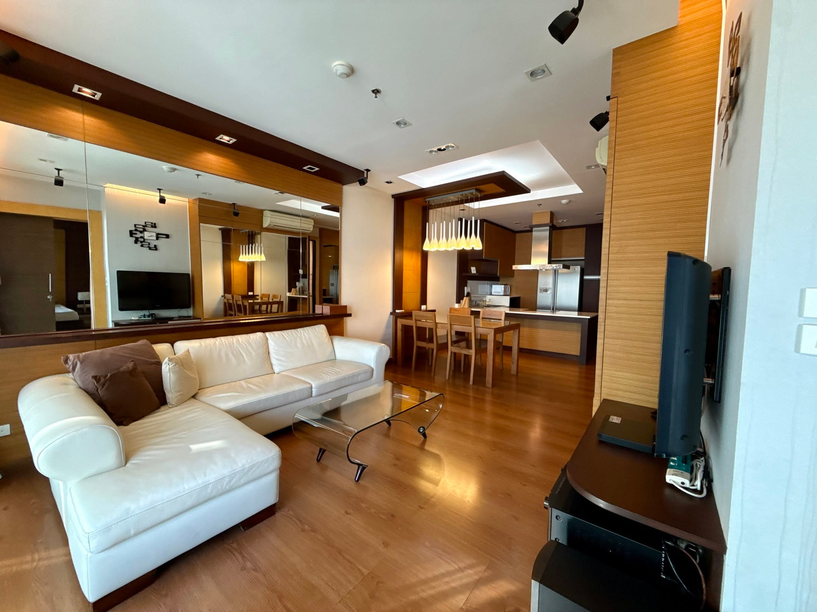 The Address Siam for rent 84 sqm 2 beds 2 baths 37,000 per month