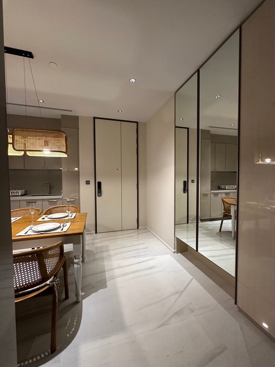 KRAAM Sukhumvit 26 | คอนโดมิเนียมระดับ Super Luxury ใจกลางสุขุมวิท 26 – รูปที่ 2