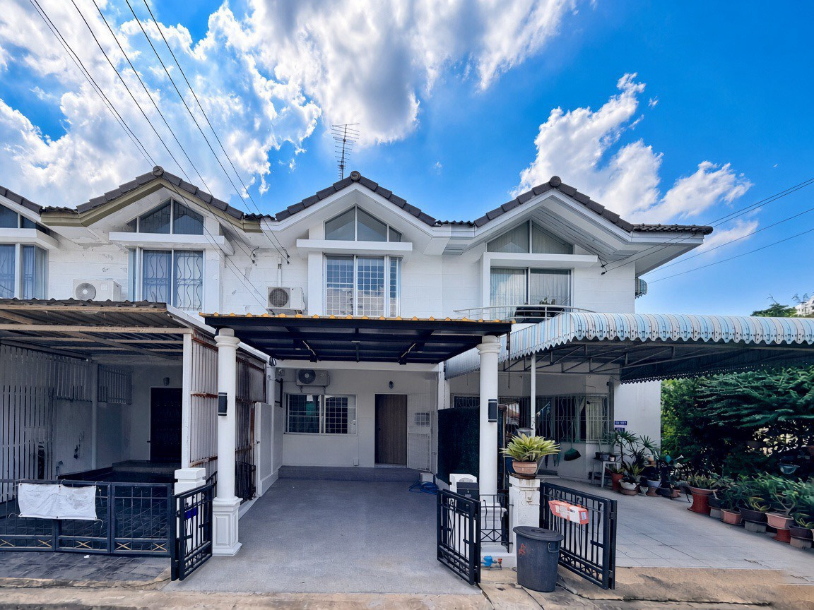 ขายทาวน์โฮม ศุภาลัยวิลล์ รัตนาธิเบศร์ รีโนเวทใหม่ 3 ห้องนอน 2.29 ล้านบาท ใกล้ MRT สายสีม่วง