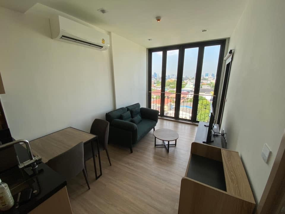 🏡 KAWA HAUS T77 | FOR RENT 💰 Rent 18,000 baht/month 📍 1 bedroom, size 35 sq m, 7th floor, north direction, 2 ways to enter and exit: Soi On Nut 1/1 and Soi Pridi 2. 🏡 KAWA HAUS T77 | FOR RENT 💰 Rent 18,000 baht/month 📍 1 bedroom, size 35 sq m, 7th floor, north direction, 2 ways to enter and exit: Soi On Nut 1/1 and Soi Pridi 2.