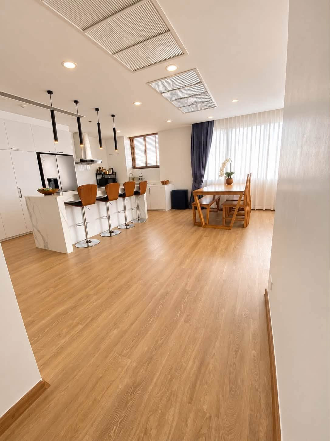 Lake Green Condo at Sukhumvit8 for rent, Big size feeling like home with Benjakitti View. – รูปที่ 2