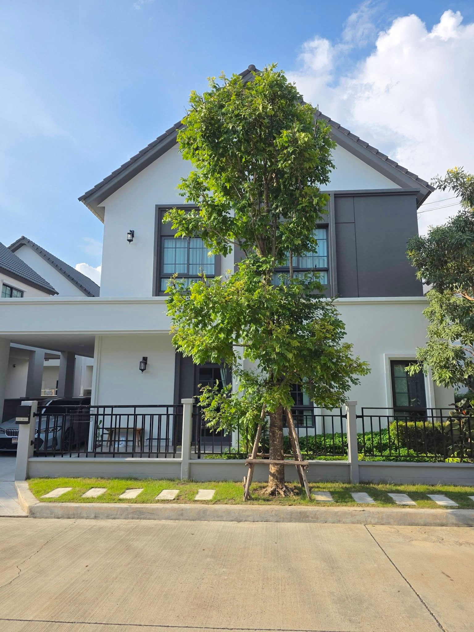 ให้เช่าบ้านเดี่ยว หมู่บ้าน CENTRO Bangna Phase 2 รหัสทรัพย์ R672 