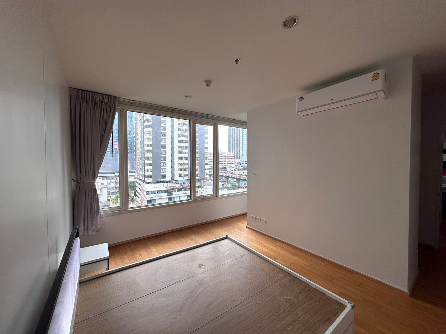💎 Rare Unit! Villa Rachatewi 1 ห้องนอน 1 ห้องน้ำ ขนาดใหญ่ 72 ตร.ม. ตำแหน่งดี ใกล้ BTS ราชเทวี ราคาพิเศษเพียง 10.8 ล้านบาท ติดต่อ 0968623850 🔥 – รูปที่ 4